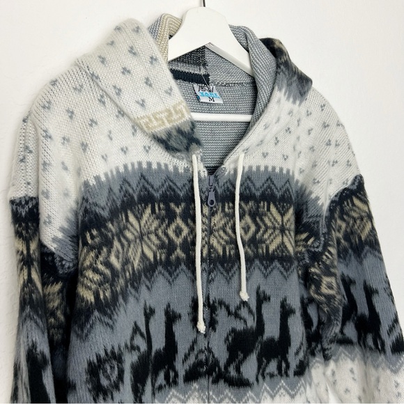 Yari Artesanias Ecuador Wool Llama Print Hooded Zip Up Sweater Jacket Size M - Picture 5 of 16